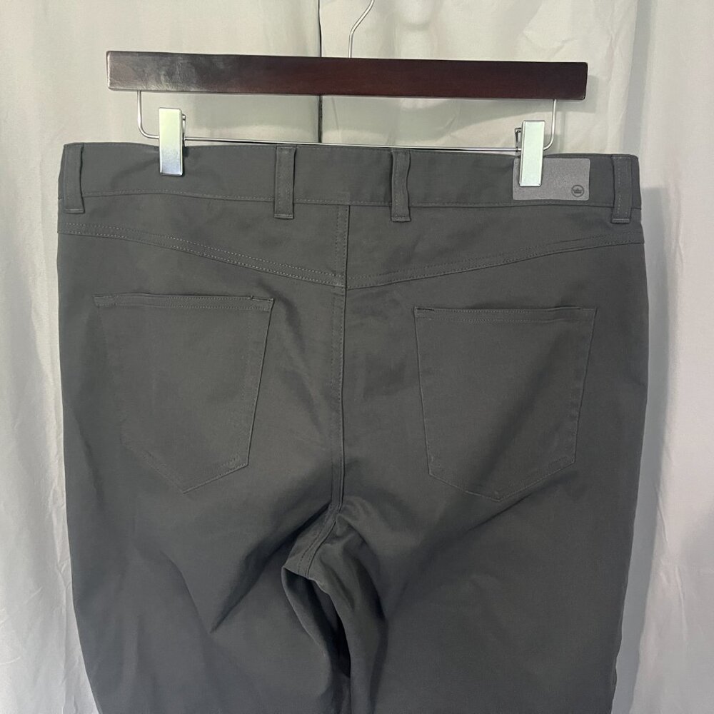 Peter Millar Men's Solid Gray Flat Front Golf Cas… - image 3